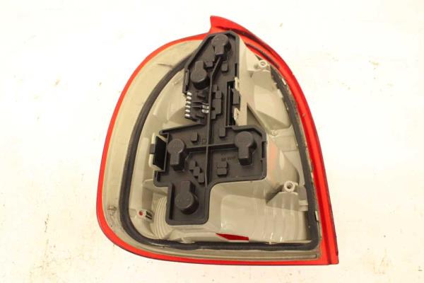 FEU ARRIERE DROIT OPEL CORSA B - Vue 2